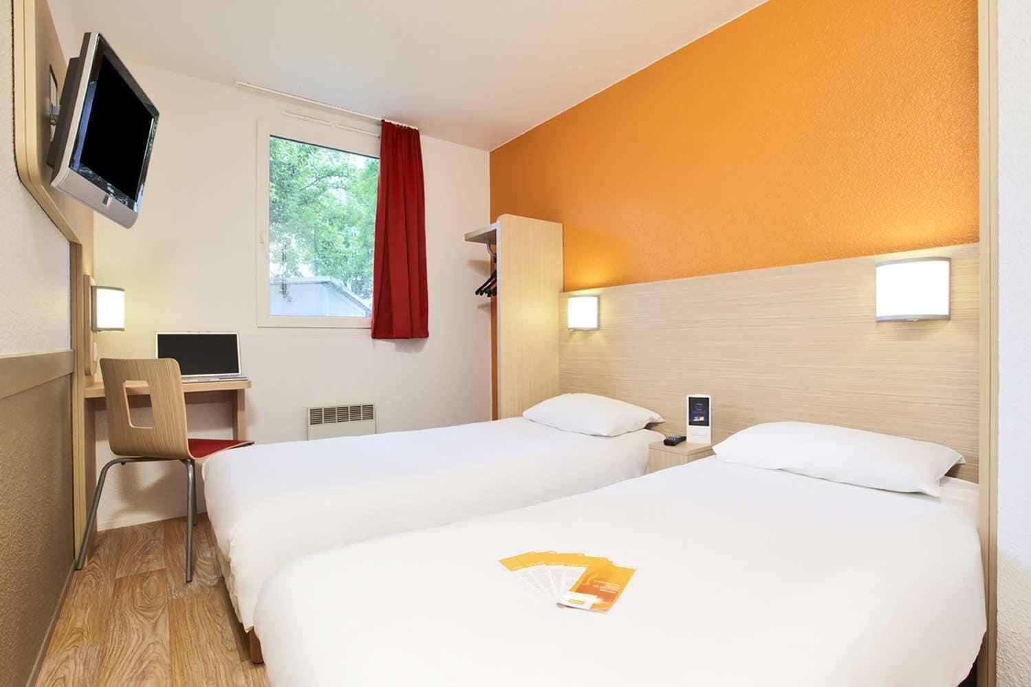 Hotel Heco Lyon Sud Vienne Exterior photo