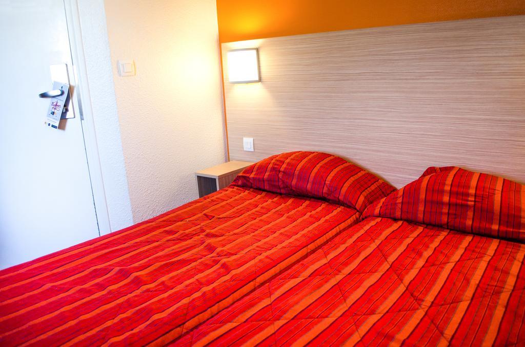 Hotel Heco Lyon Sud Vienne Room photo